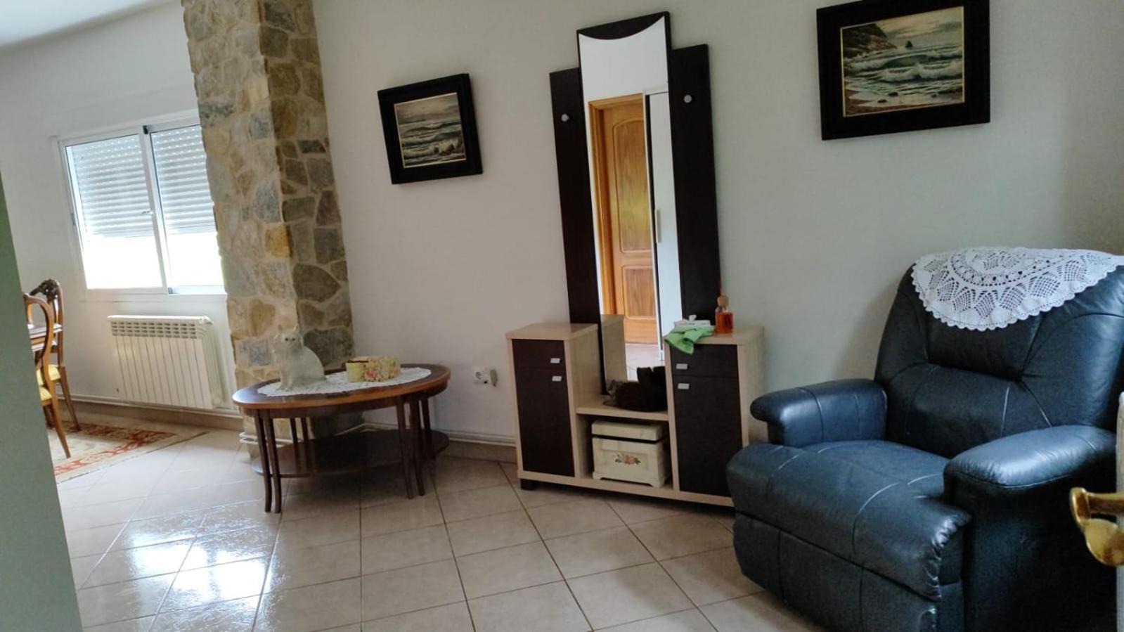Casa De Campo Tranquila En Vilar Cerca De Santiago Touro Esterno foto